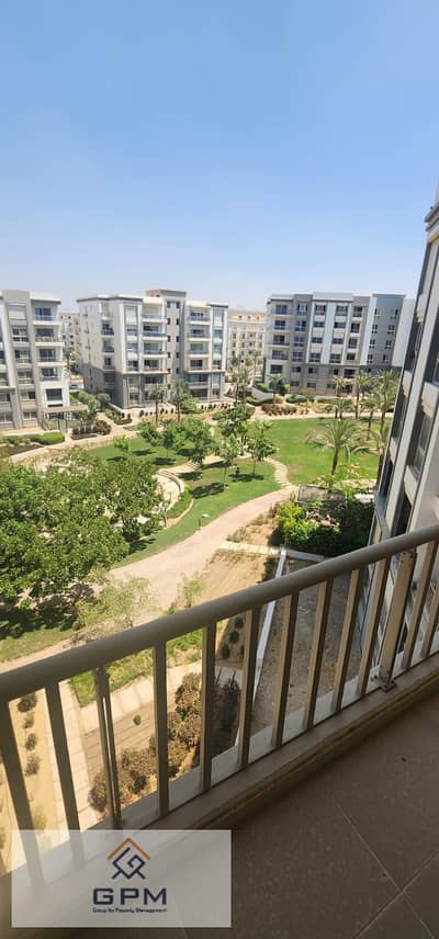 Luxury Apartment 160m Express Immediate Receipt, Super Lux Finished,  With Furniture In Hyde Park compound Fifth Settlement New Cairo