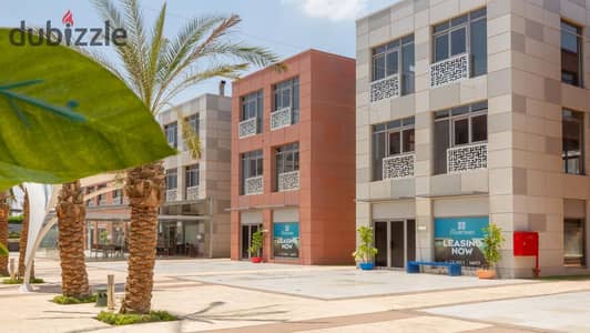 For rent, an office or clinic, 98m, super deluxe, with AC. Courtyard Mall, Sheikh Zayed