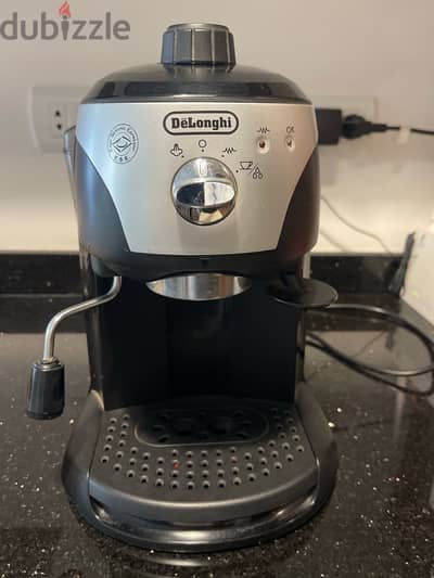 Delonghi EC221 espresso machine