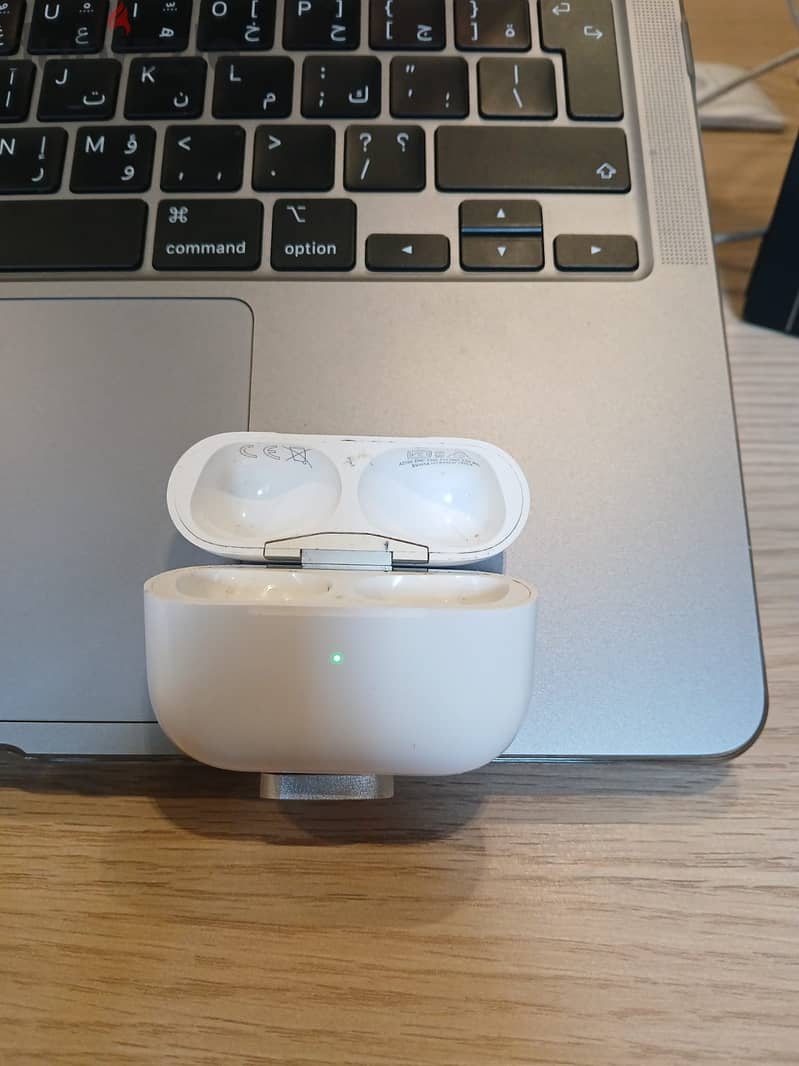 apple airpods pro 4