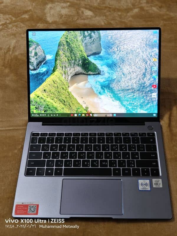 Huawei laptop mate book 14 core i7 10 4