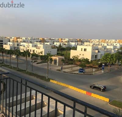 أستديو إيجار مفروش ويست تاون كمبوند Furnished studio rent West town