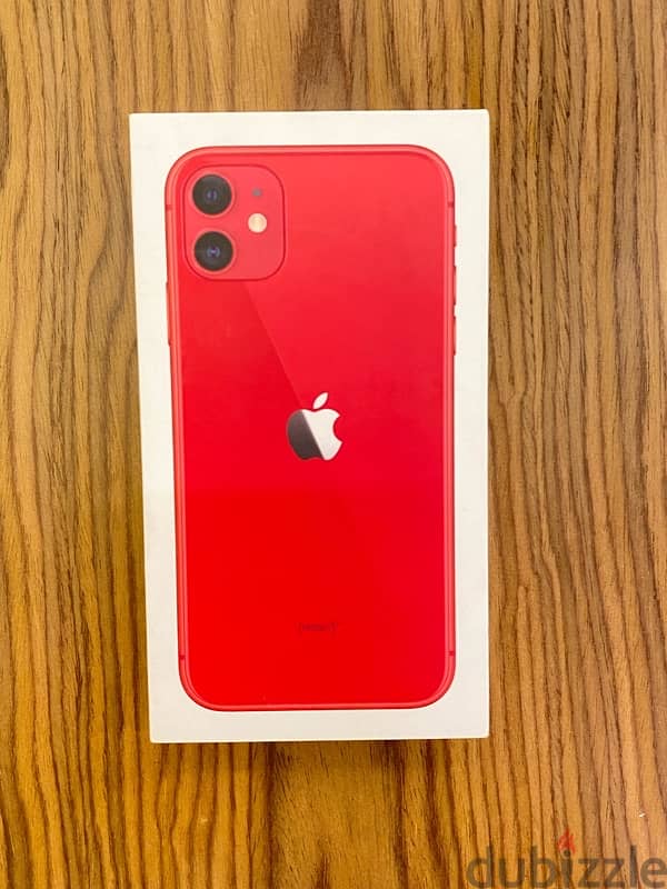 Iphone 11 red 128 giga with box and cable charger 6