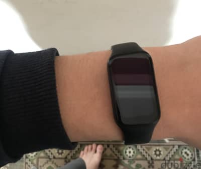 redmi band 8 activ بحاله ممتازة