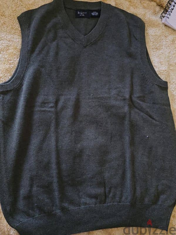 pullover vest 1