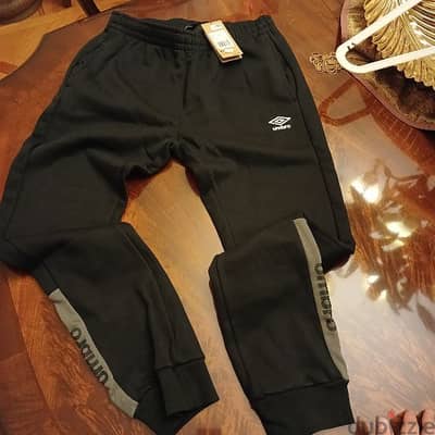 Umbro Men's Sweatpants Original Size L Regular Fit NEW Black