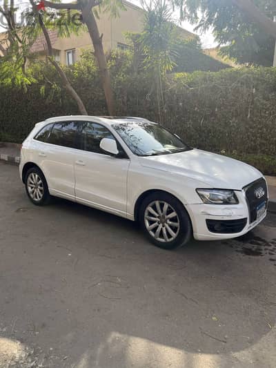 Audi Q5 2011 2.0 Turbo