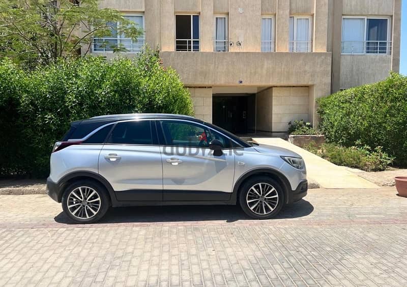 Opel Crossland 2020 0