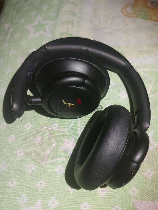 headphone 1