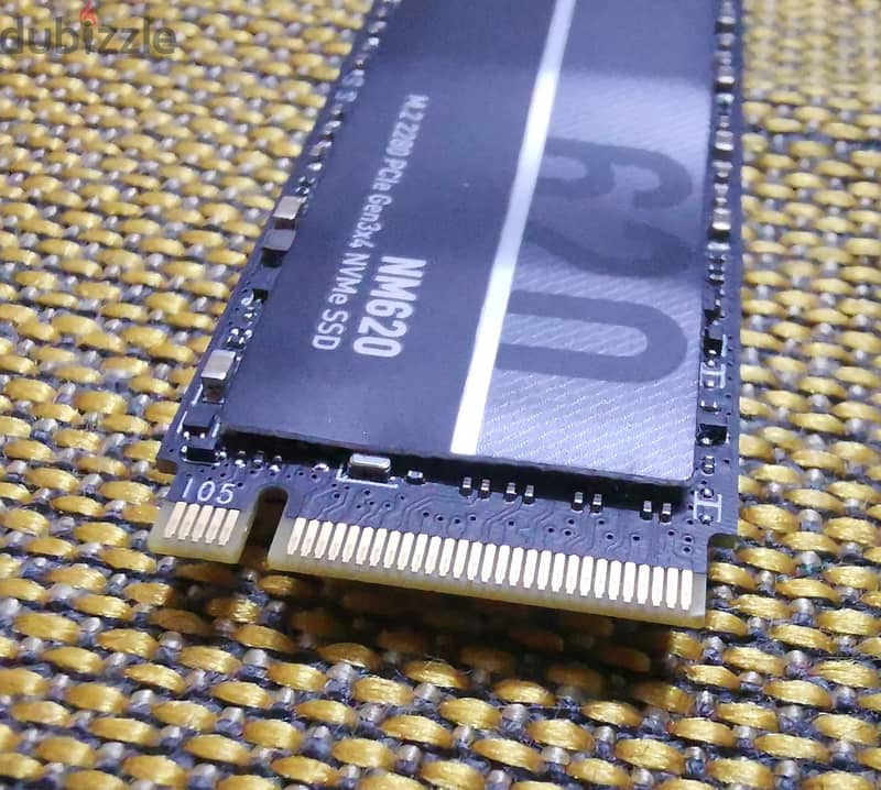 M. 2 SSD (NVMe) 7