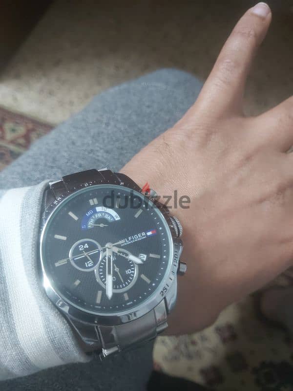 Tommy watch mirror- سعر نهائي 8