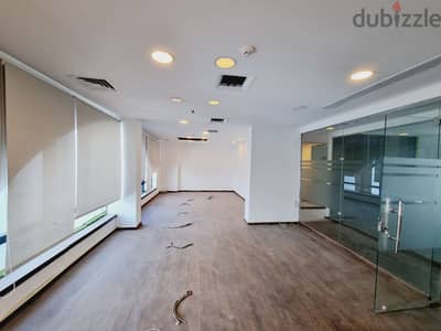 مقر اداري للايجار 350م علي شارع التسعين التجمع الخامس Office For Rent