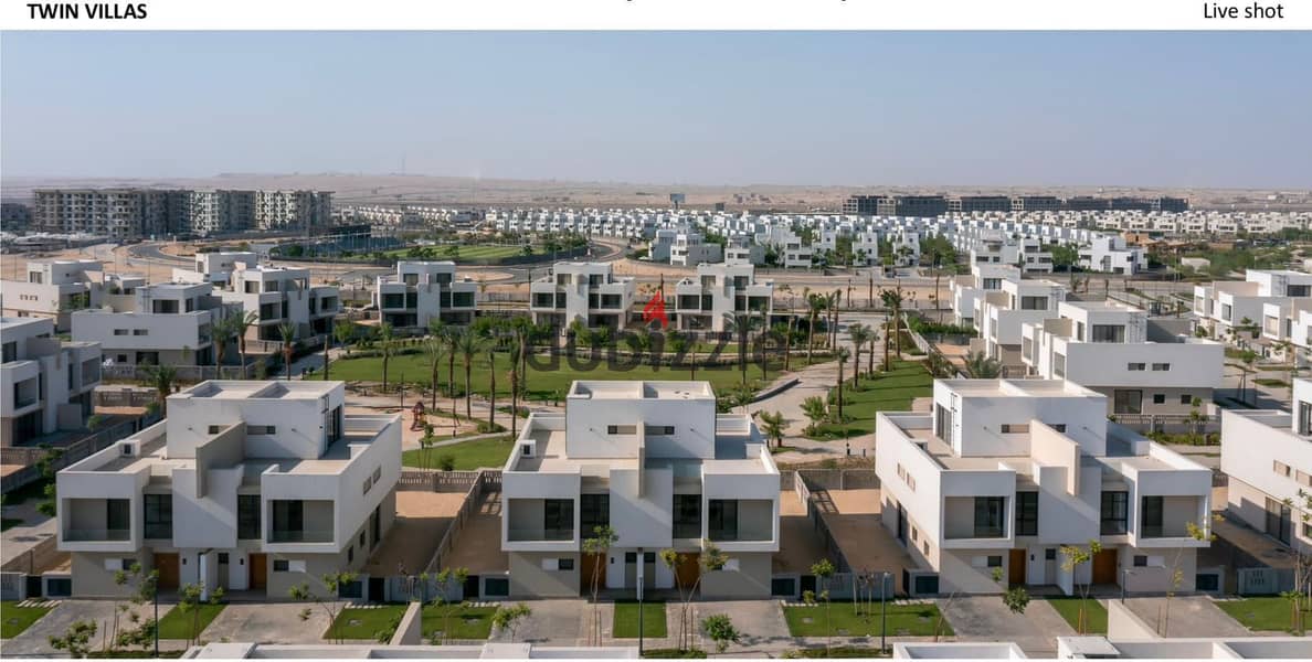 Townhouse Villa Corner 245m for sale in Al Burouj Compound in Al Shorouk at the lowest price 0