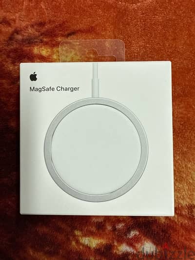 MegSafe Charger iPhone (new) original