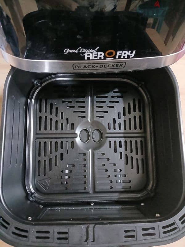 Black Decker air fryer 5