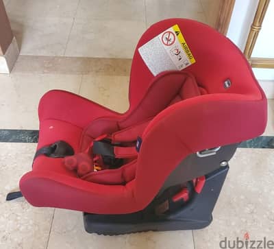 car-seat chicco . . as new كرسي اطفال للسياره ماركه شيكو