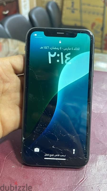 iphone 11 64g B74% محتاج باغه 1