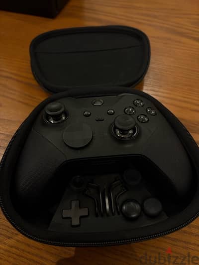 Xbox Elite Series 2 Controller - like new