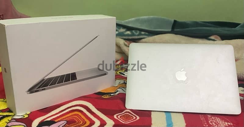 macbook pro 2017 0