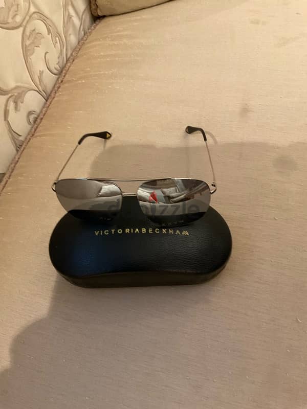 Victoria Beckham original Aviator Sunglasses 3