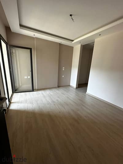 Apartment for sale, finished, immediate receipt, 140 sqm, in Fifth Settlement, New Cairo, close to Al-Ahly Club, with a discount of up to 30%