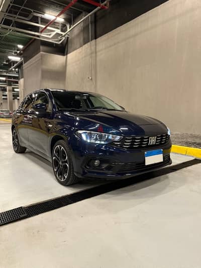 Fiat tipo hatchback 2022 Top line Fabrica