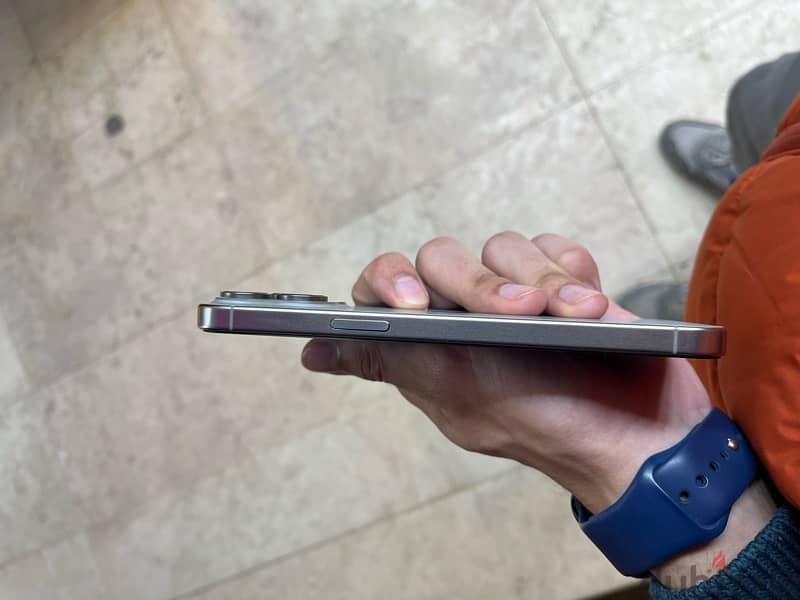 iPhone 15 pro max 256G خطين 3