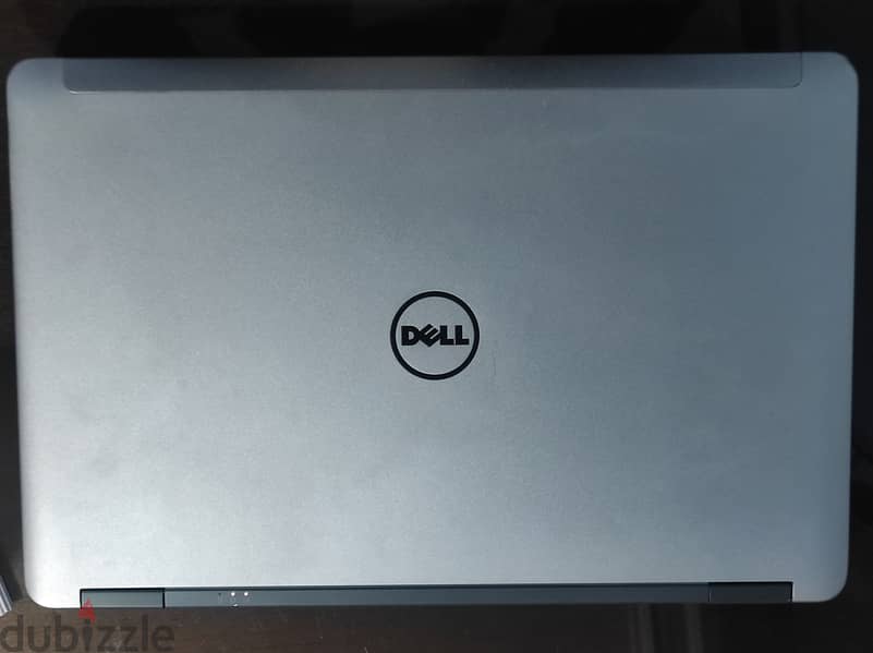 Dell Latitude E6540 5