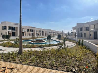 Townhouse for sale in Lake west 4 Compound, Sheikh Zayed