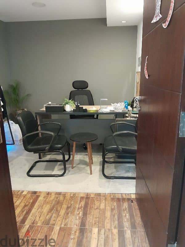 Fully Furnished Shared Office 0