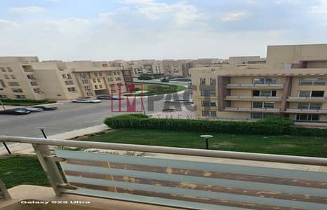 Apartment 240m for sale, super deluxe finished, ready for viewing in Wesal El Shorouk Compound