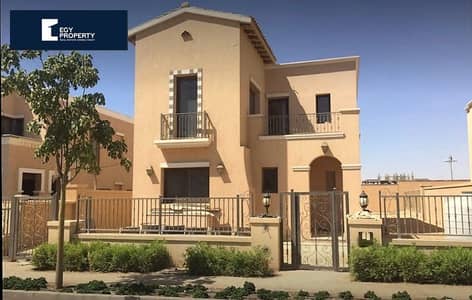 villa Ready To Move  For  Sale  At Mivida Emaar compound