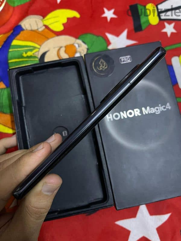 Honor Magic 4 Pro 4