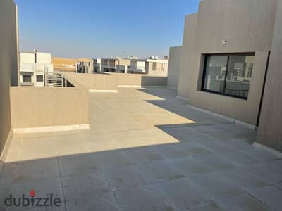 Penthouse 159m for rent with kitchen at Marassem