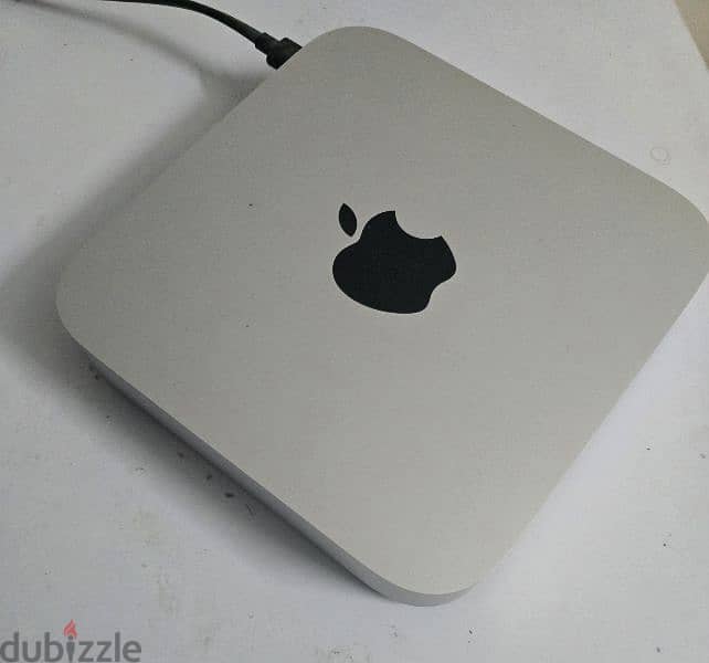 Mac mini m1 8/512 0