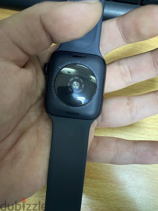 Apple watch se 2 4