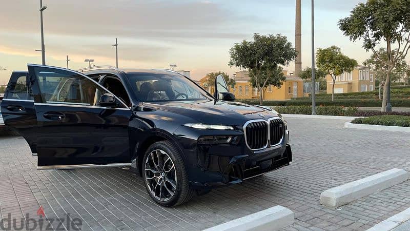 BMW X7 2024 0