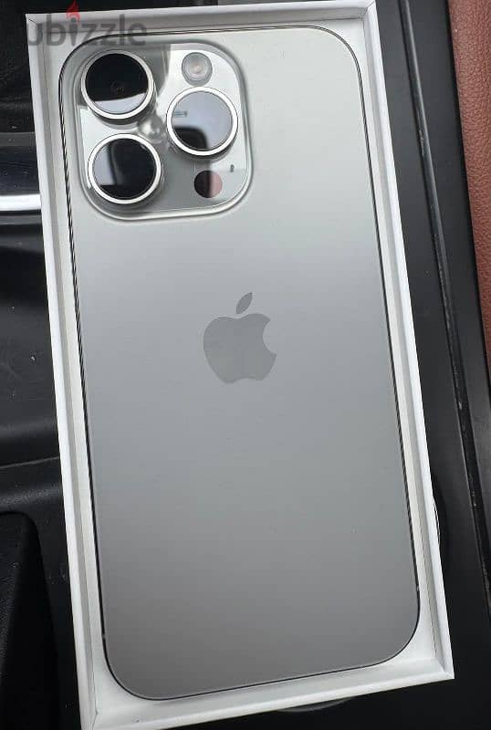 iphone 16 pro 1