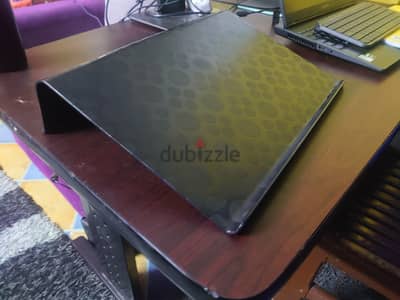 مسند لاب توب برادا من ايكيا, laptop stand