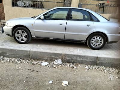 Audi A4 1998 عربية اودي A4 للبيع