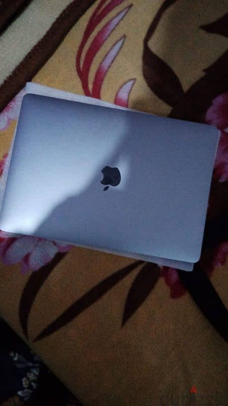 MacBook pro m1 2020 13 inch 6