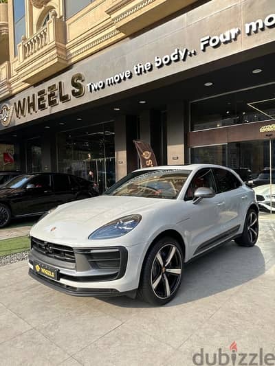 Porsche Macan T 2024