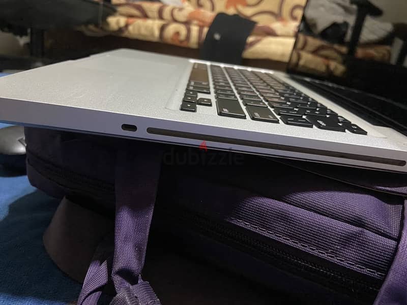 Macbook Mid 2012 بحاله الزيرو 4