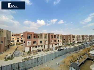 Lowest Price! Villa Townhouse In District 5 - New Cairo For Sale Ready To Move