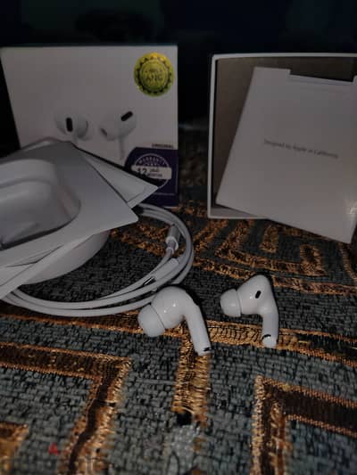 فردتين AirPods Pro