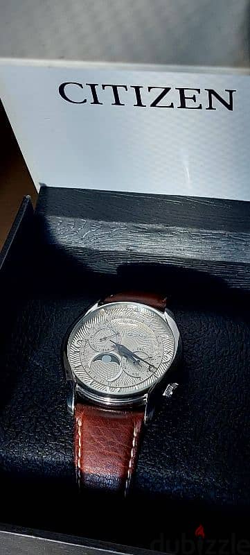 Citizen MoonPhase 5