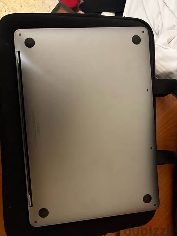 macbook pro m1 ram 8 hdd 256 4