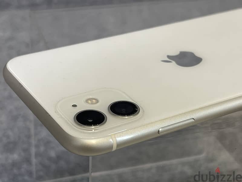 iphone 11 بطارية 92% ( خطين 2 سيم كارد ) كالجديد بدون خدش 2