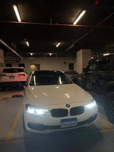 BMW 318 2019