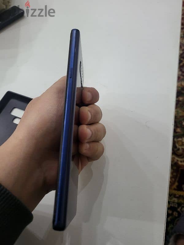 Samsung note 9 4